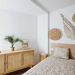 Boho Arenal Bol Apartment